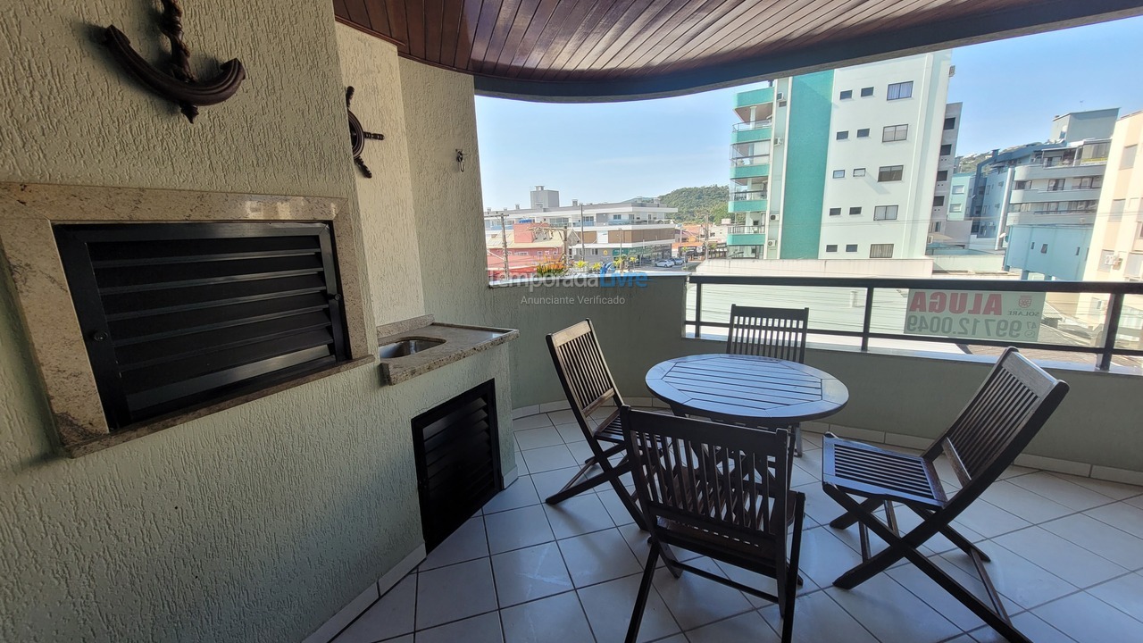 Apartamento para alquiler de vacaciones em Bombinhas (Praia de Bombas)