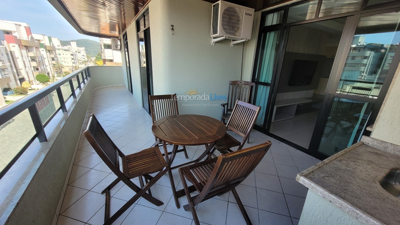 Apartamento para alquiler de vacaciones em Bombinhas (Praia de Bombas)