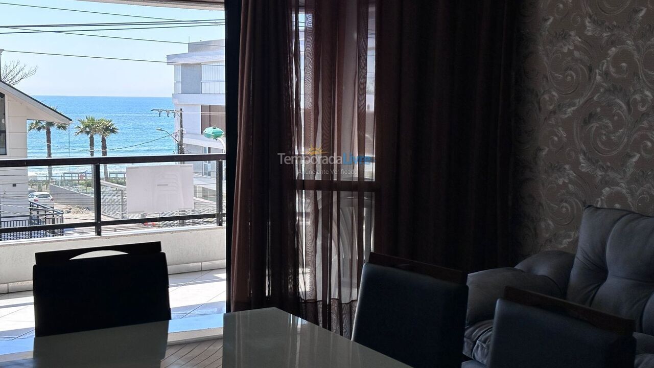 Apartment for vacation rental in Bombinhas (Praia de Bombas)