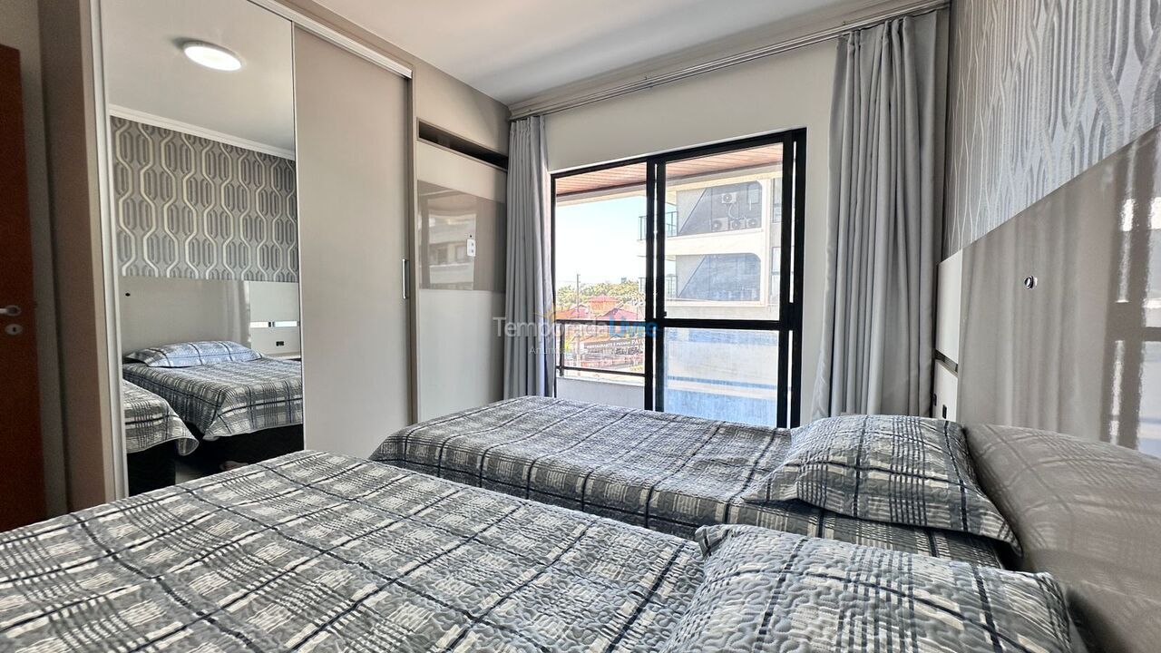 Apartment for vacation rental in Bombinhas (Praia de Bombas)