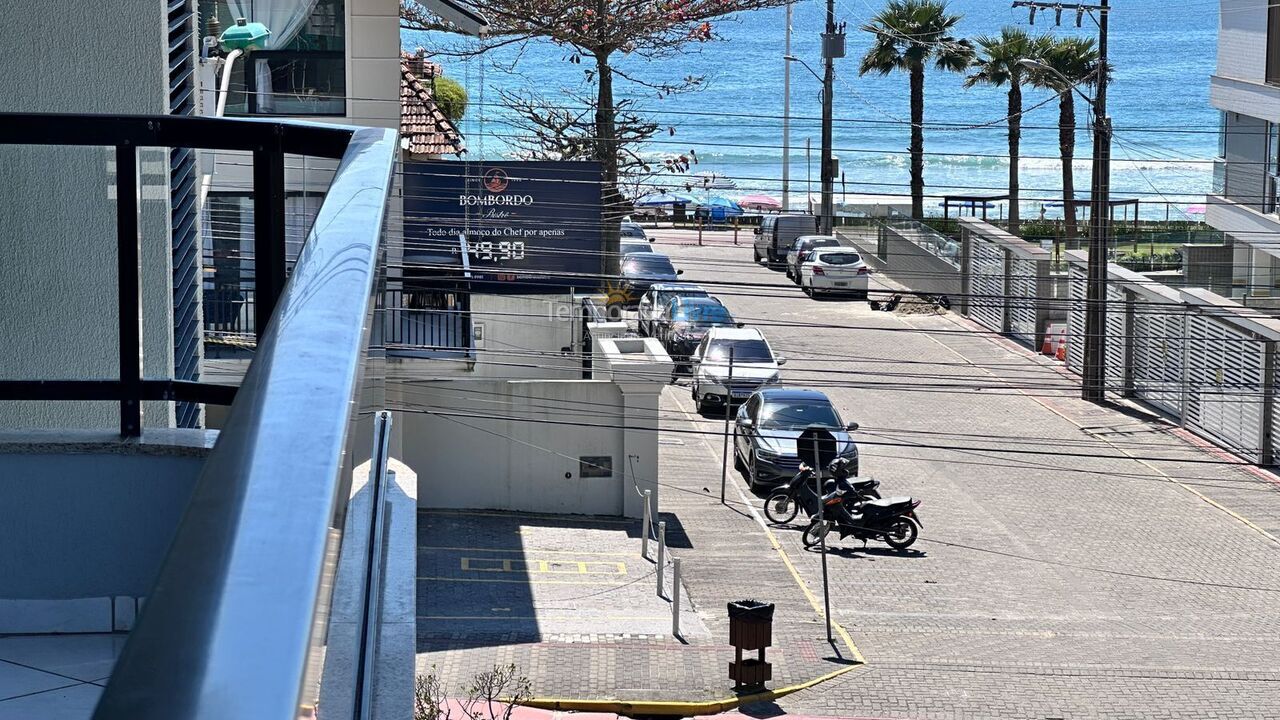 Apartment for vacation rental in Bombinhas (Praia de Bombas)