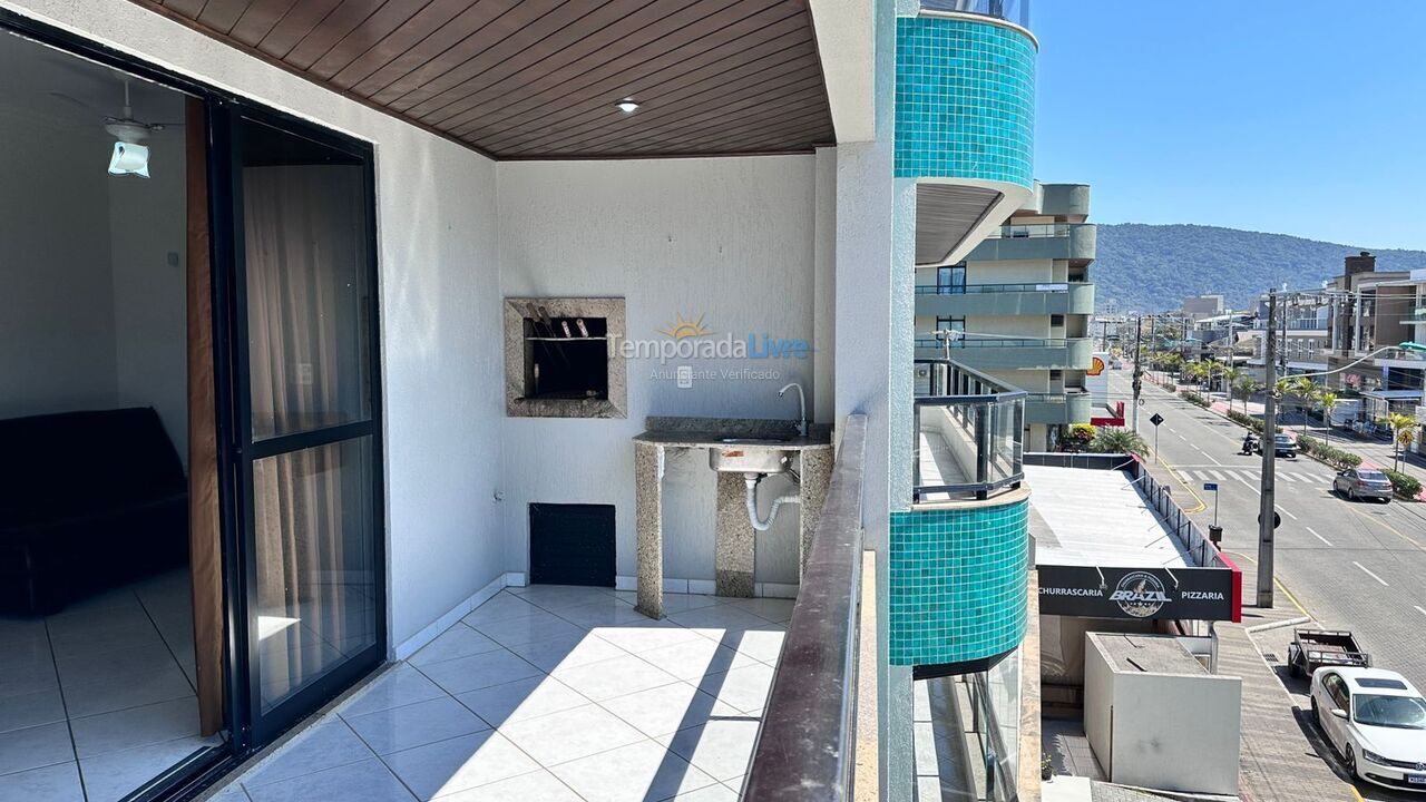 Apartment for vacation rental in Bombinhas (Praia de Bombas)