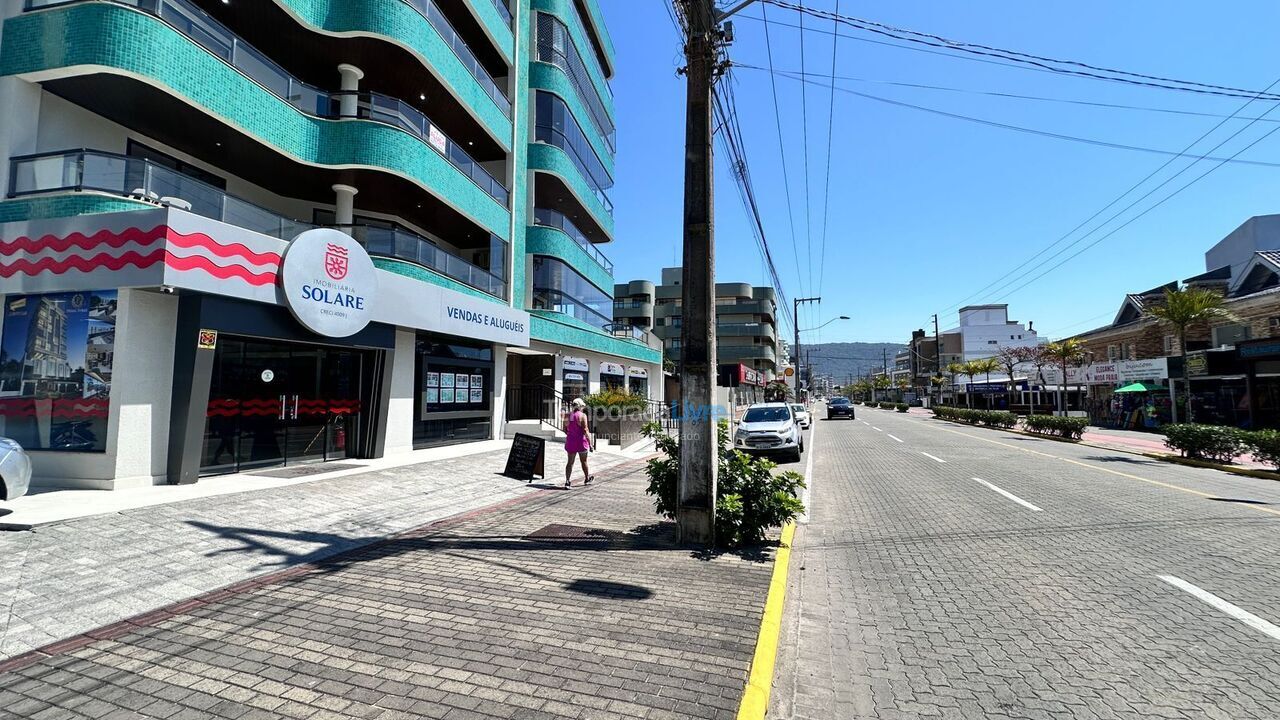 Apartment for vacation rental in Bombinhas (Praia de Bombas)