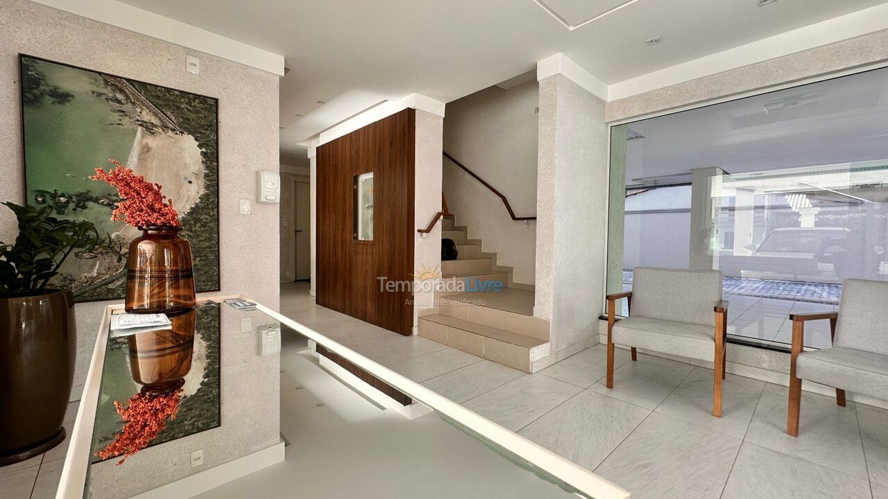 Apartamento para aluguel de temporada em Bombinhas (Praia de Bombas)