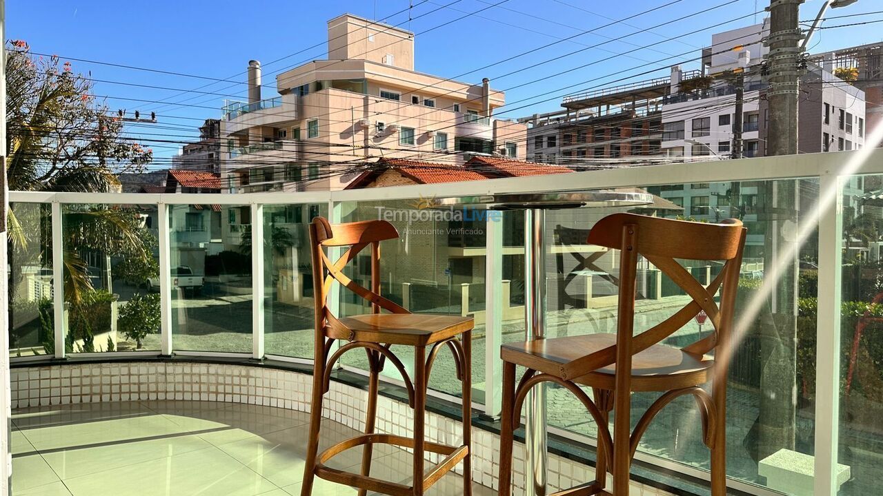 Apartamento para aluguel de temporada em Bombinhas (Praia de Bombas)