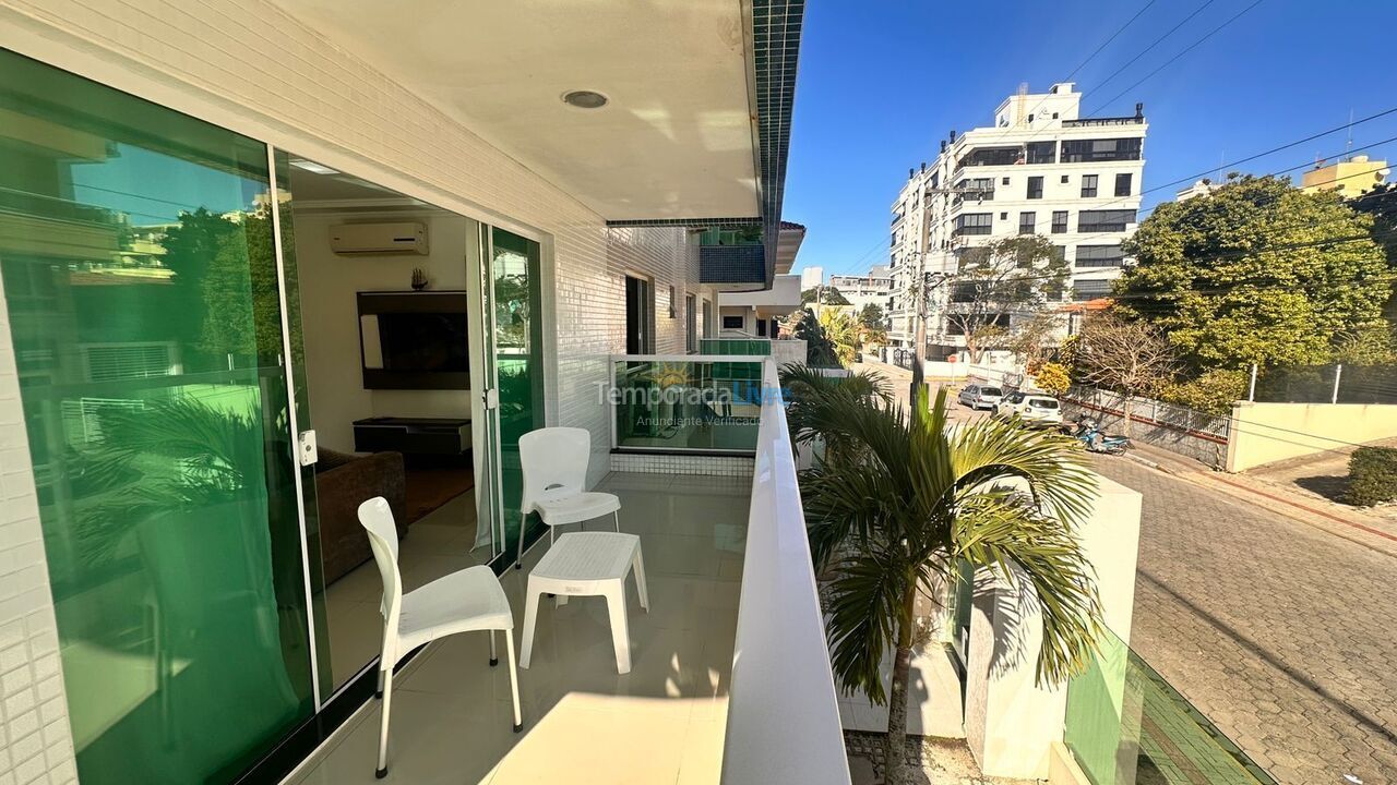 Apartamento para aluguel de temporada em Bombinhas (Praia de Bombas)
