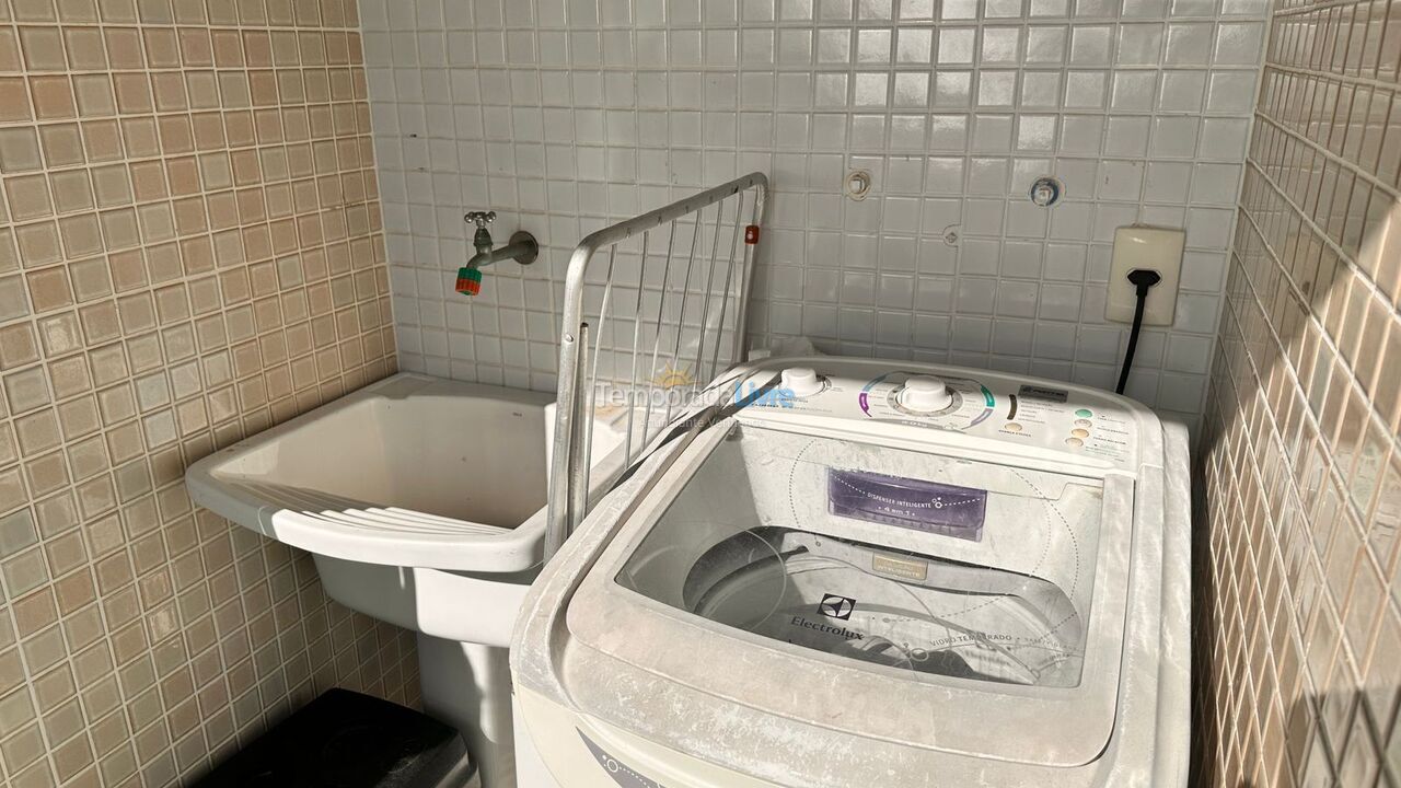 Apartamento para aluguel de temporada em Bombinhas (Praia de Bombas)