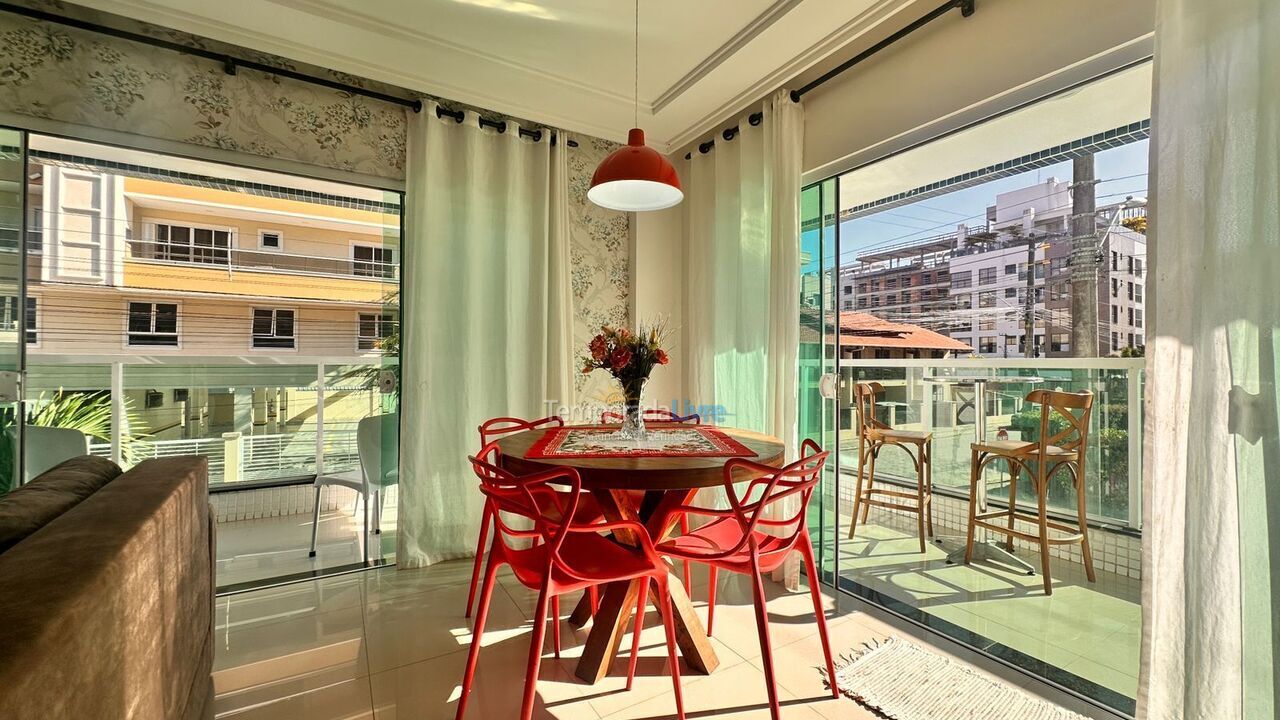 Apartamento para aluguel de temporada em Bombinhas (Praia de Bombas)