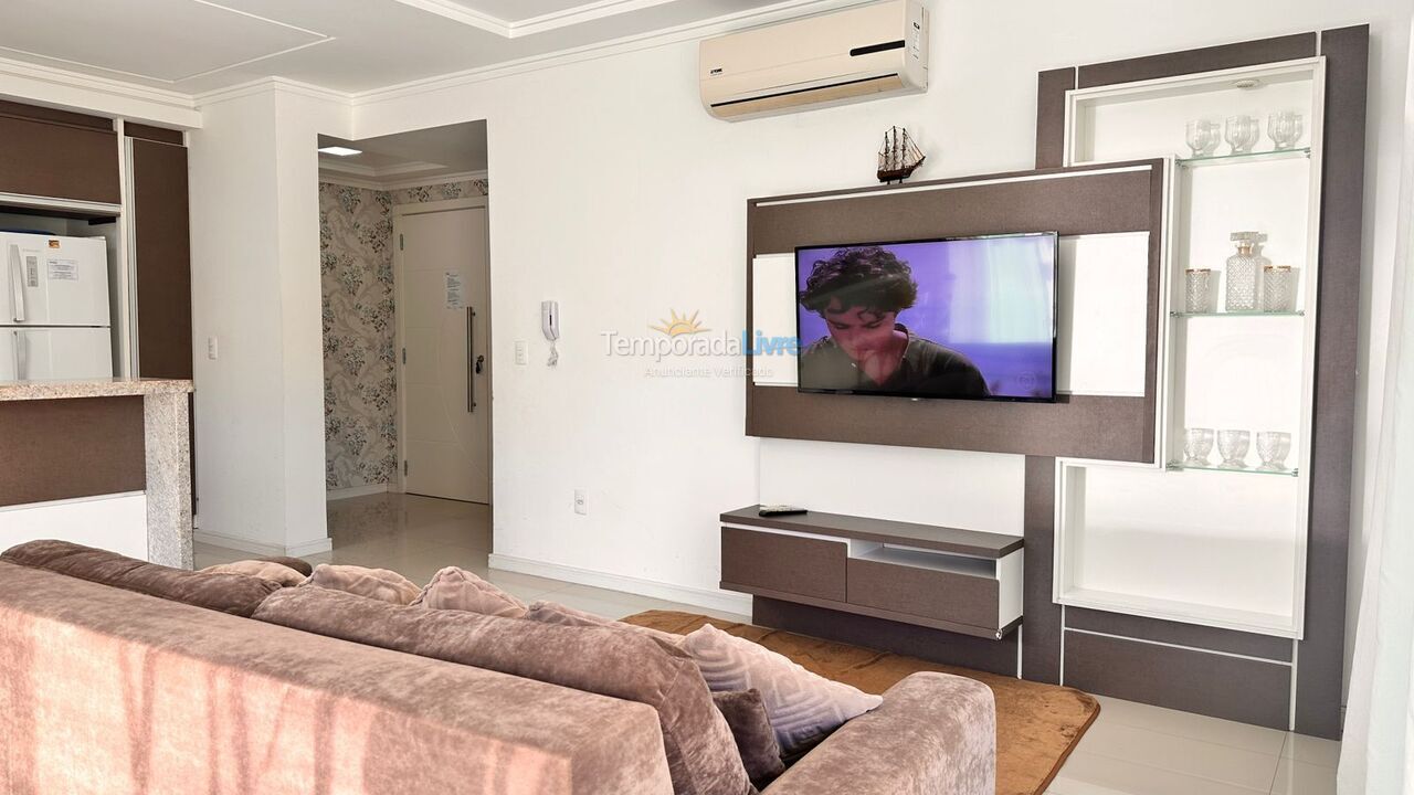 Apartamento para aluguel de temporada em Bombinhas (Praia de Bombas)