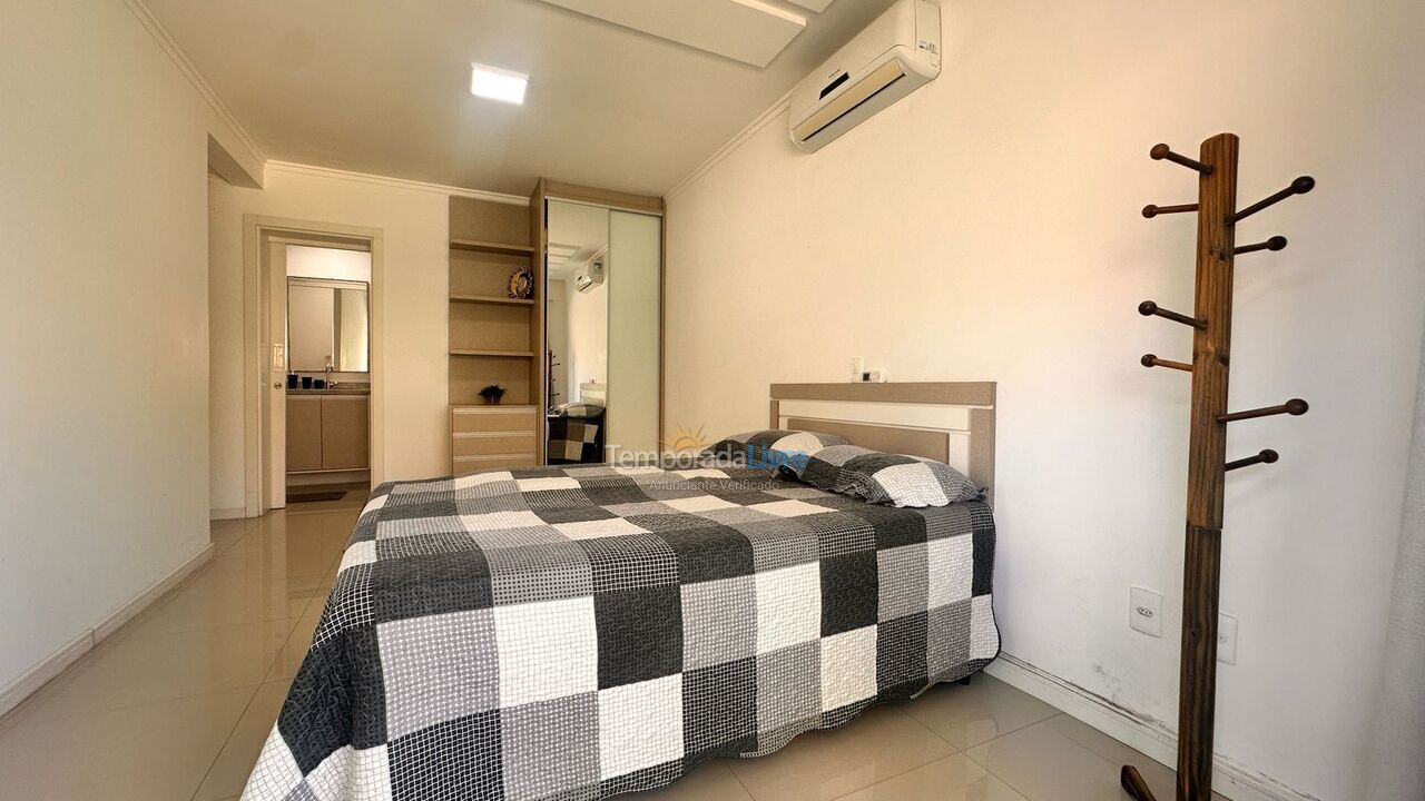 Apartamento para aluguel de temporada em Bombinhas (Praia de Bombas)