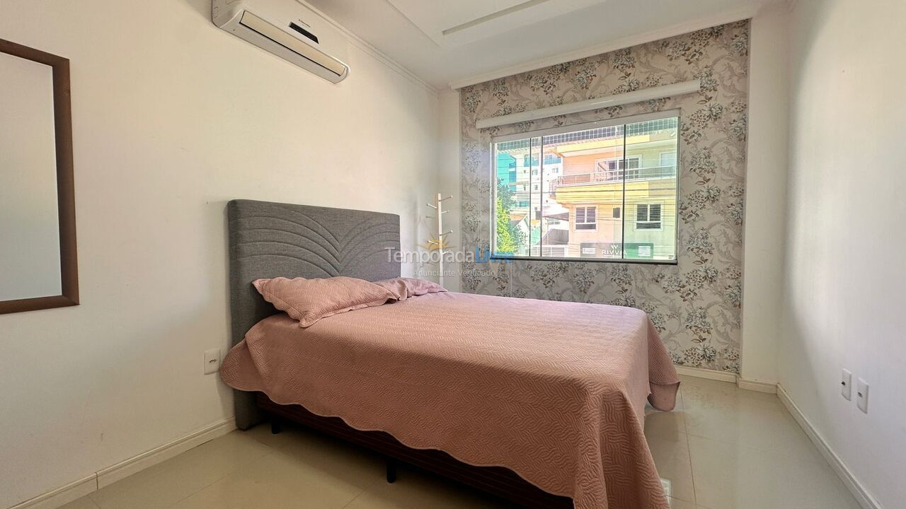 Apartamento para aluguel de temporada em Bombinhas (Praia de Bombas)