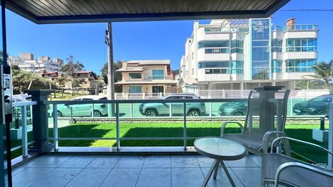 Apartment for 5 people on 4 Ilhas beach with sea view