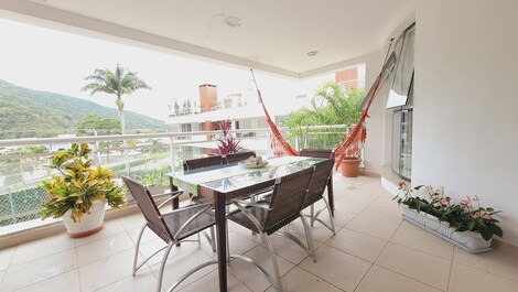 Marine Resort - lindo apartamento 03 suites - frente mar