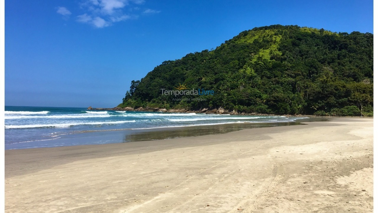 Casa para alquiler de vacaciones em São Sebastião (Praia da Baleia Condomínio Baleares)