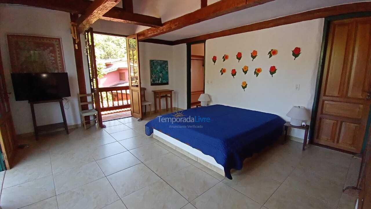 Casa para aluguel de temporada em São Sebastião (Praia da Baleia)
