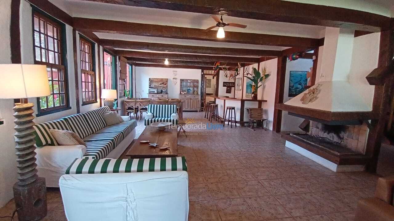 Casa para aluguel de temporada em São Sebastião (Praia da Baleia)