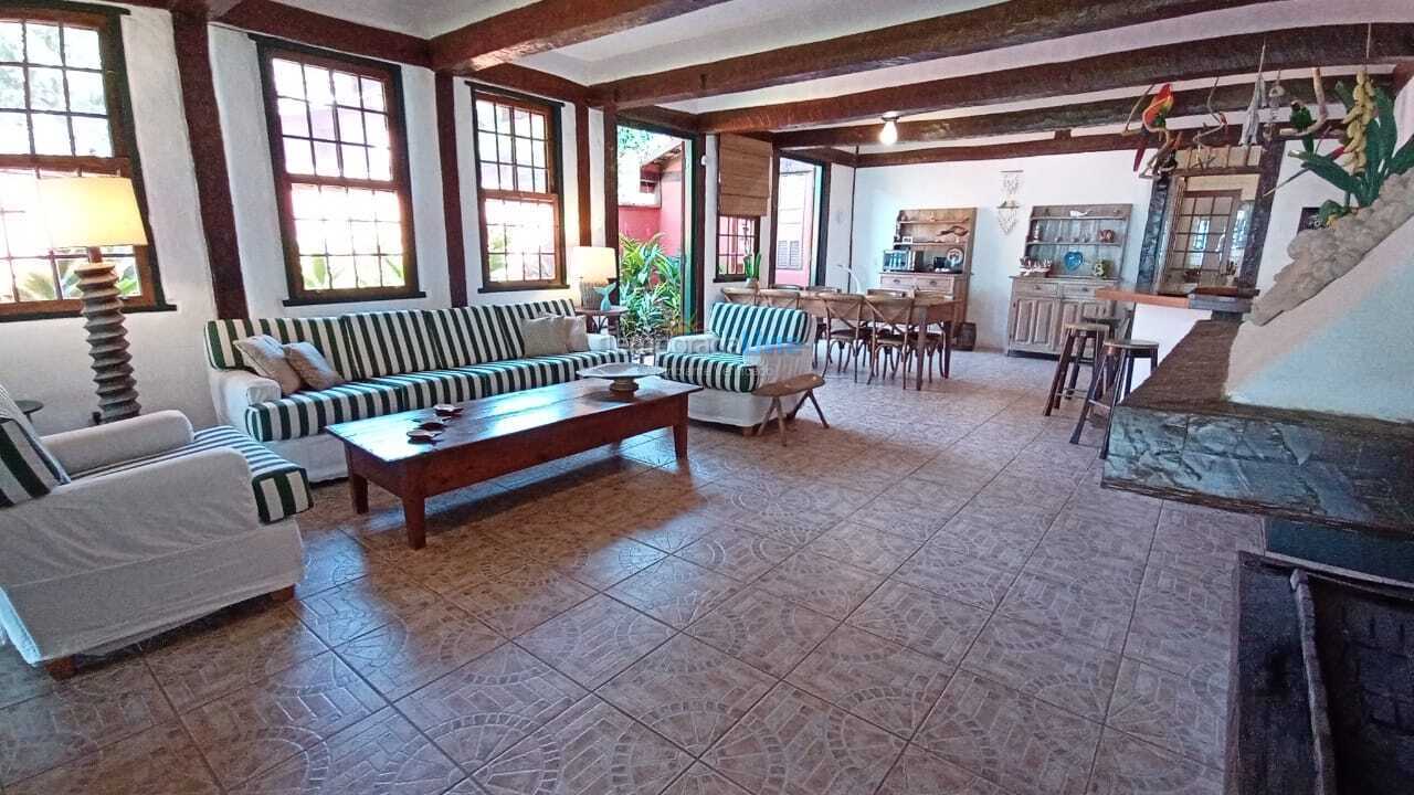 Casa para aluguel de temporada em São Sebastião (Praia da Baleia)