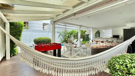 Baleia, rental, 4 suites, pool, barbecue, high standard