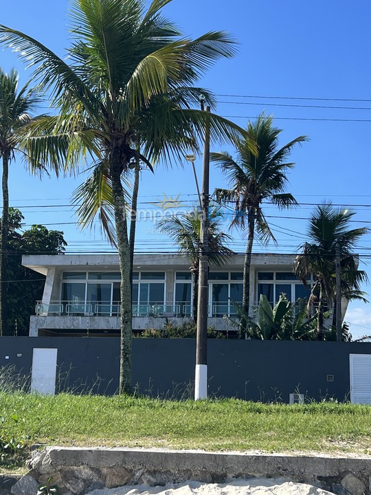 Casa para aluguel de temporada em Guarujá (Enseada)