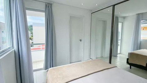 Praia de Palmas: Seu Refúgio a 500m do Paraíso