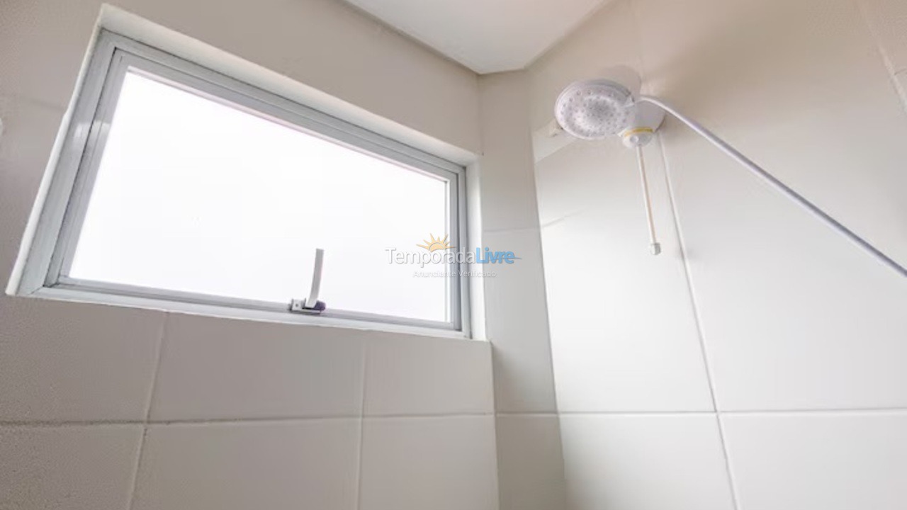 Apartamento para aluguel de temporada em Governador Celso Ramos (Palmas)