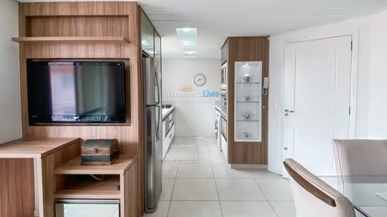 Apartamento para aluguel de temporada em Governador Celso Ramos (Palmas)