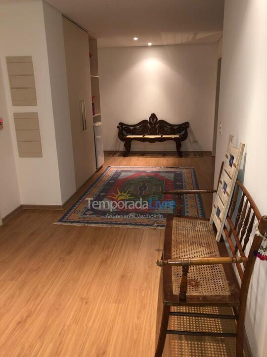 Casa para alquiler de vacaciones em São Sebastião (Barra do Una)