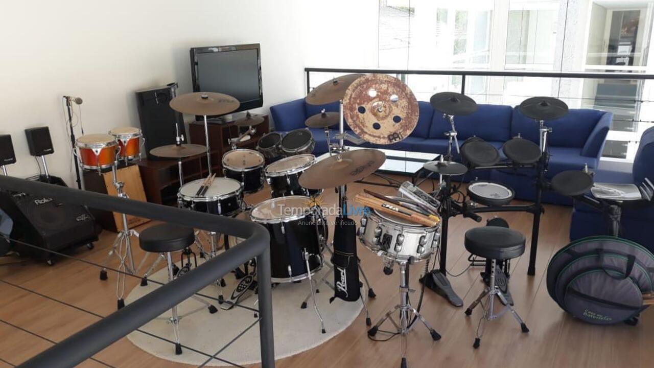 Casa para alquiler de vacaciones em São Sebastião (Barra do Una)