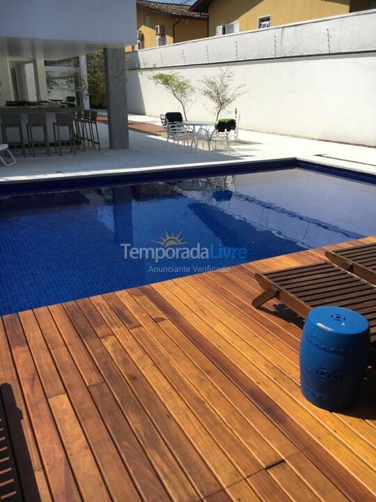 Casa para alquiler de vacaciones em São Sebastião (Barra do Una)