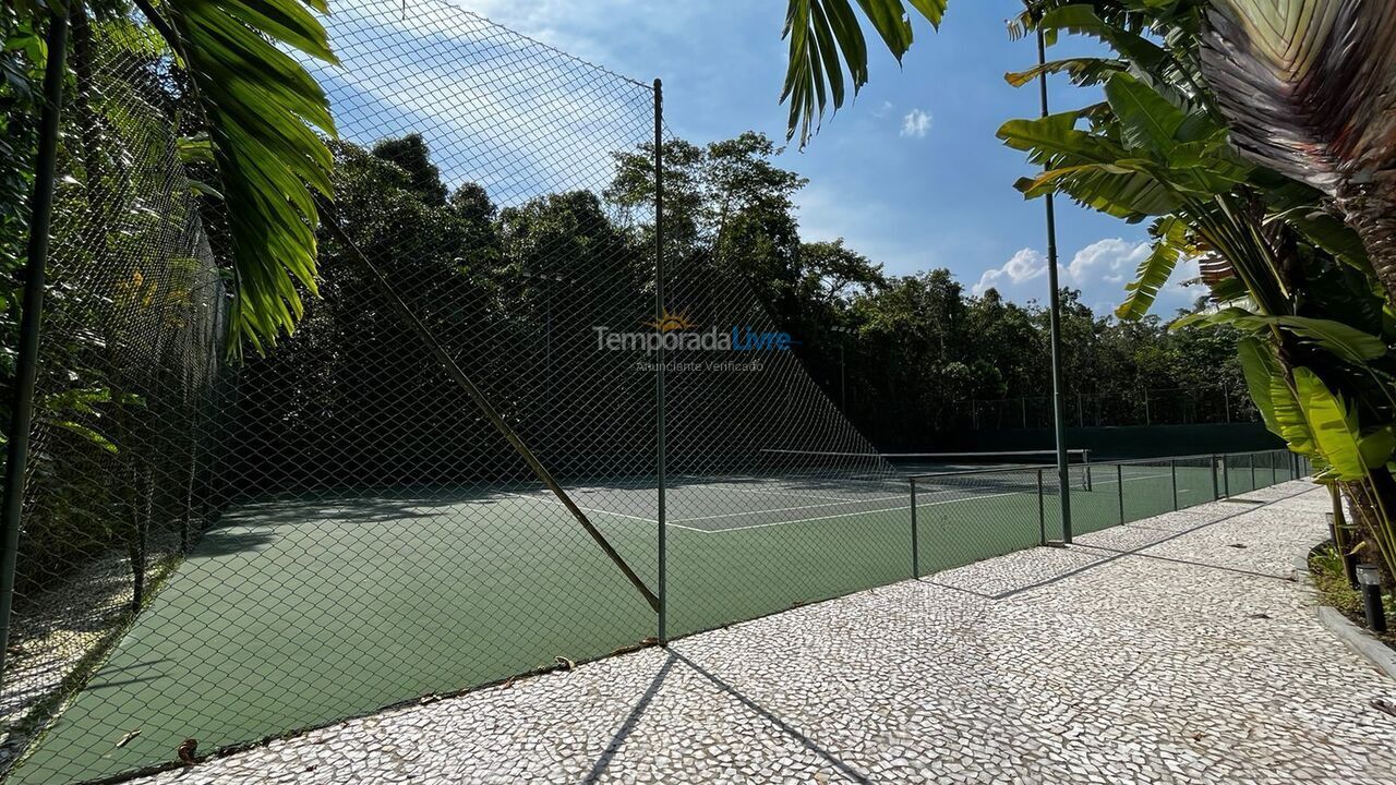 Casa para alquiler de vacaciones em São Sebastião (Praia da Baleia)
