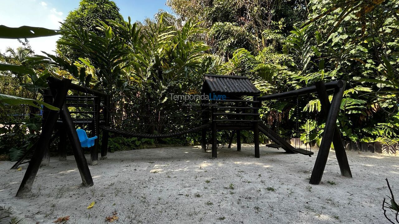 Casa para alquiler de vacaciones em São Sebastião (Praia da Baleia)