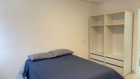 Cambury, condominio, 4 habitaciones, piscina privada, barbacoa, 2 espacios