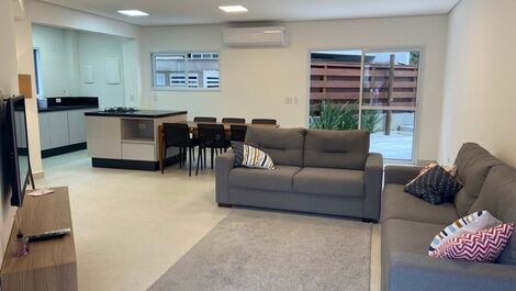 Cambury, condominio, 4 habitaciones, piscina privada, barbacoa, 2 espacios