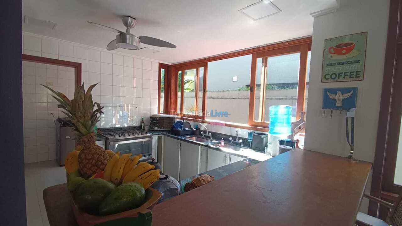 House for vacation rental in São Sebastião (Praia da Baleia)