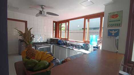 Baleia in condominium, rental January, Carnival, annual, 4 bedrooms