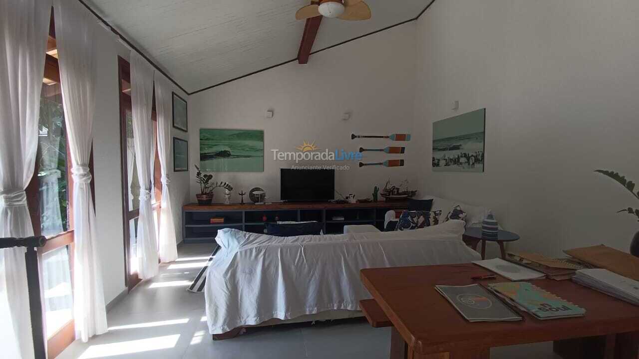 House for vacation rental in São Sebastião (Praia da Baleia)