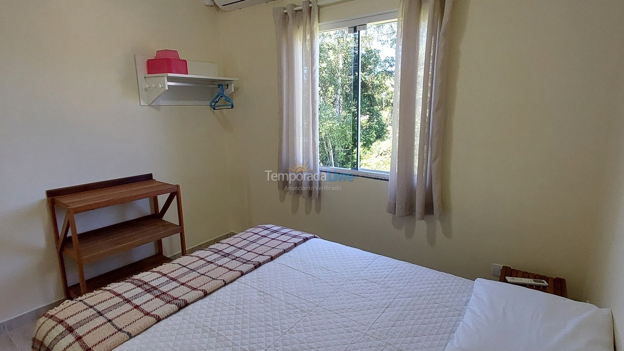 Apartamento para aluguel de temporada em Itapoá (Balneário Rio Gracioso)