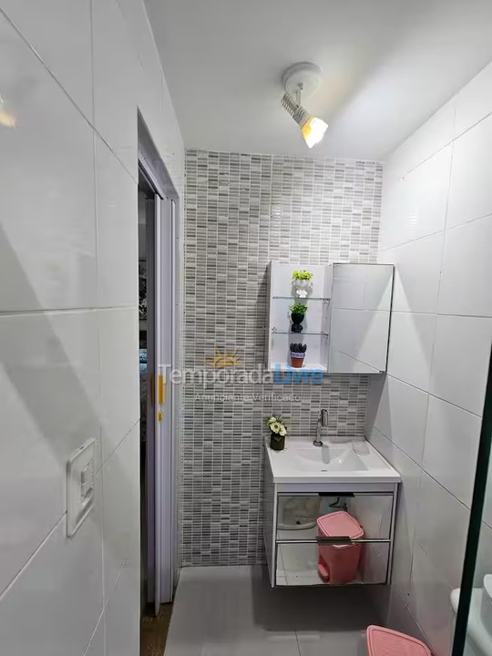 Casa para aluguel de temporada em Lauro de Freitas (Vilas do Atlantico)