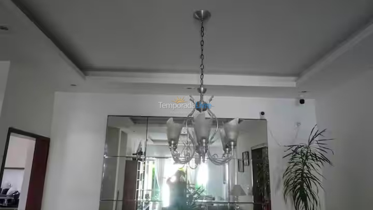 Casa para aluguel de temporada em Lauro de Freitas (Vilas do Atlantico)