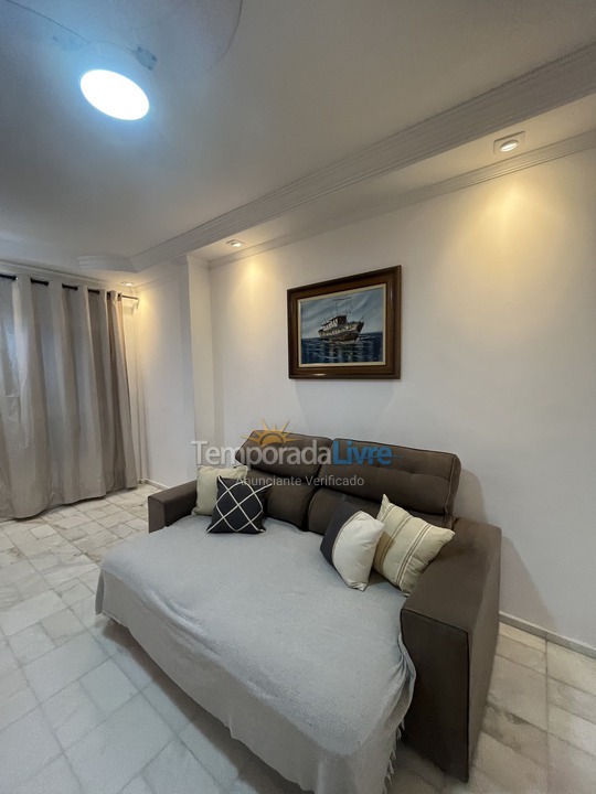 Apartamento para aluguel de temporada em Guarujá (Pitangueiras)