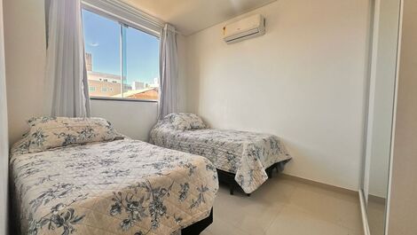 Apartment for 8 people near Bombas beach