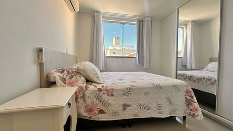 Apartment for 8 people near Bombas beach