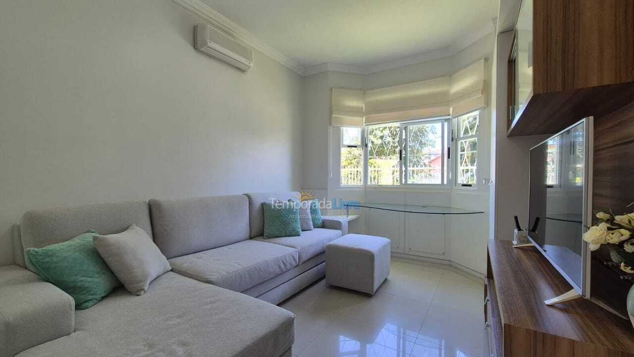 Casa para alquiler de vacaciones em Florianopolis (Jurerê)