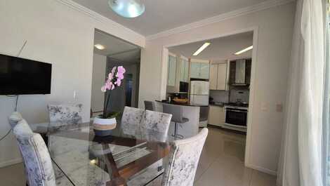 ALQUILER DE TEMPORADA: JURERÊ, 4 HABITACIONES, A 450 METROS DE LA PLAYA