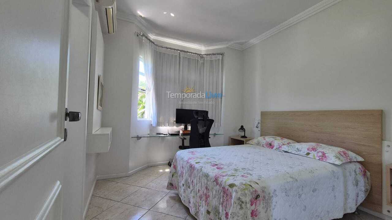 Casa para alquiler de vacaciones em Florianopolis (Jurerê)