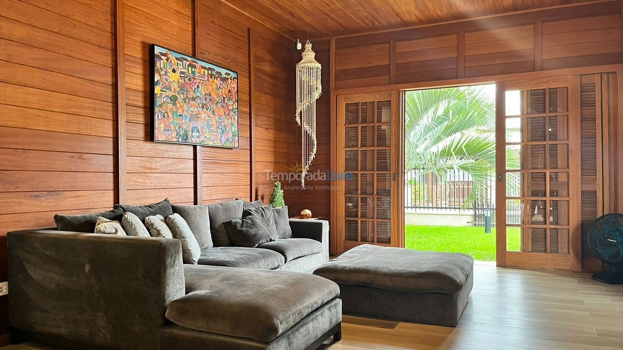 Casa para aluguel de temporada em Bombinhas (Mariscal)