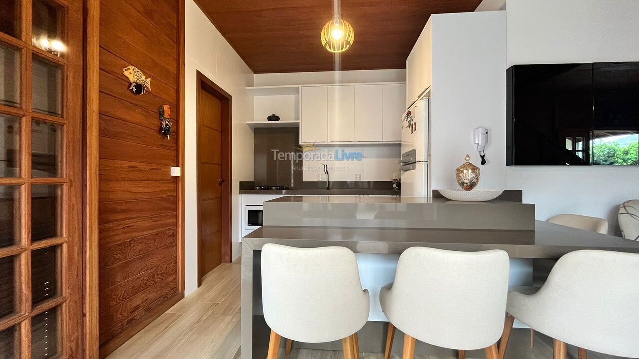 Casa para aluguel de temporada em Bombinhas (Mariscal)