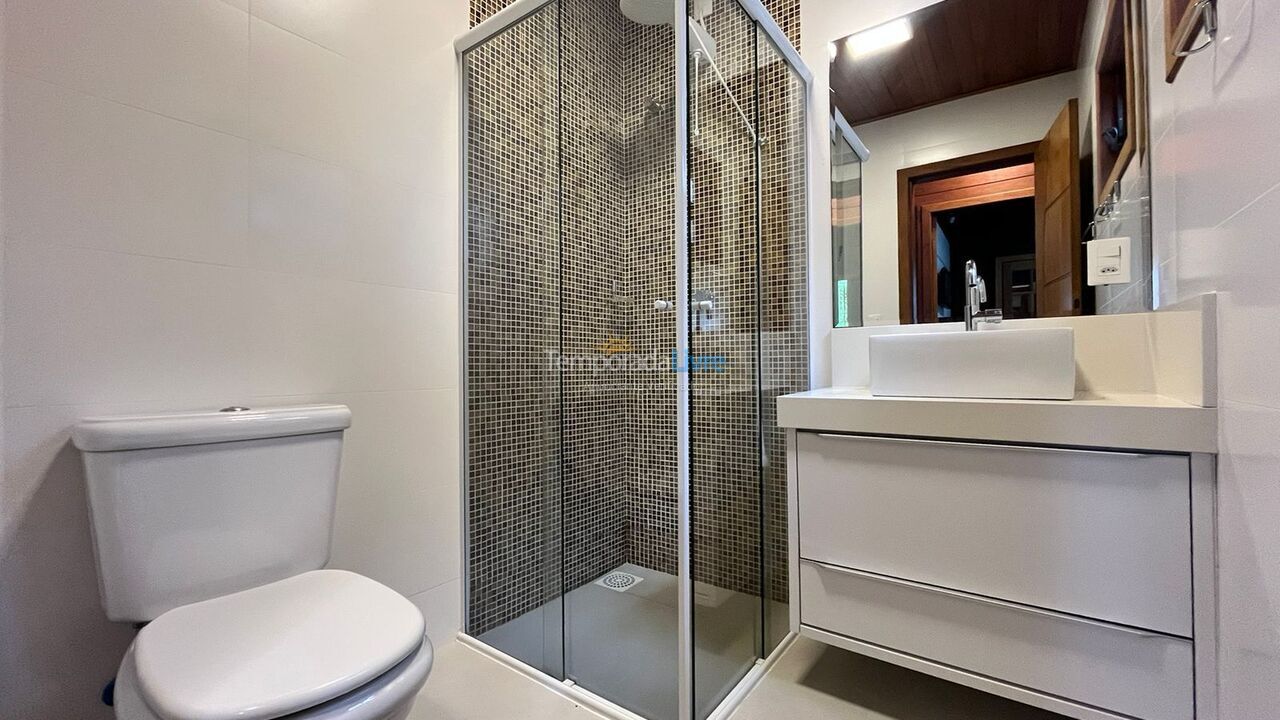 Casa para aluguel de temporada em Bombinhas (Mariscal)