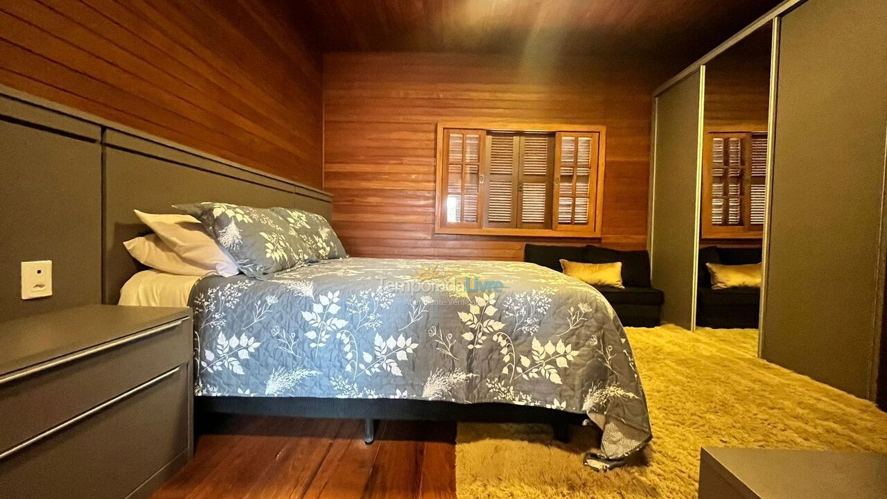 Casa para aluguel de temporada em Bombinhas (Mariscal)