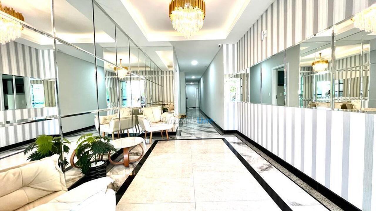 Apartment for vacation rental in Bombinhas (Praia de Bombas)